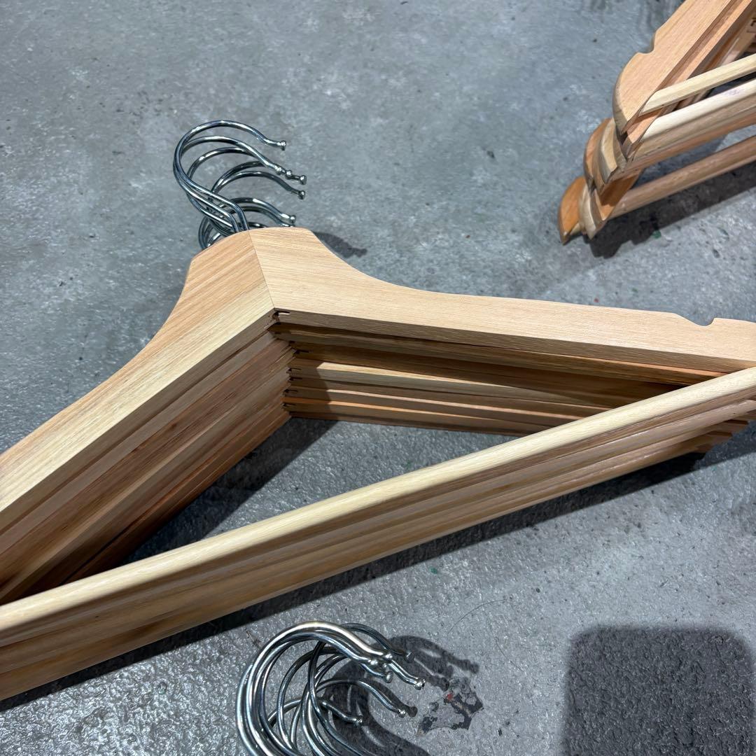 ぷ【IKEA】木製ハンガー 150本/まとめ売り