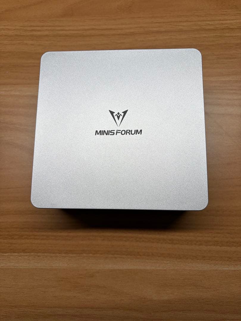 MINISFORUM UM870 Slim 32GBメモリ/ Win11 Pro