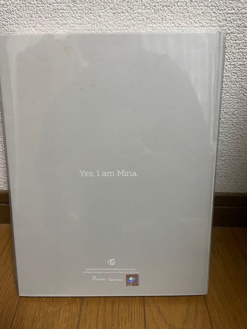Yes, I am Mina. フォトブック