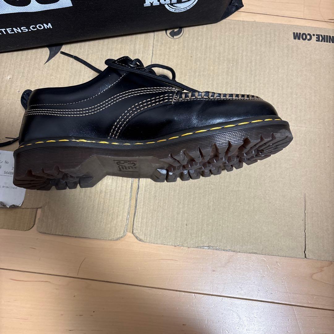 靴 Dr. Martens lowell shoes