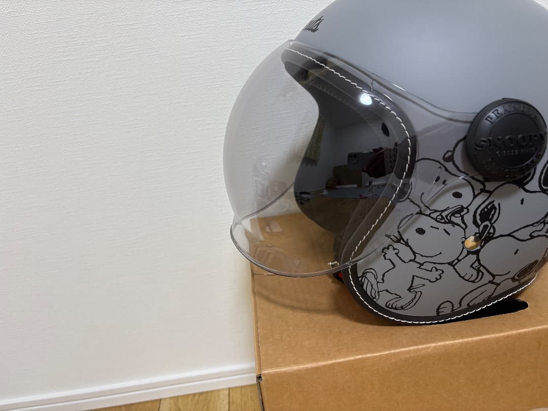 美品 SNJ-116 SMサイズ SNOOPY スヌーピーカーニバル ヘルメット