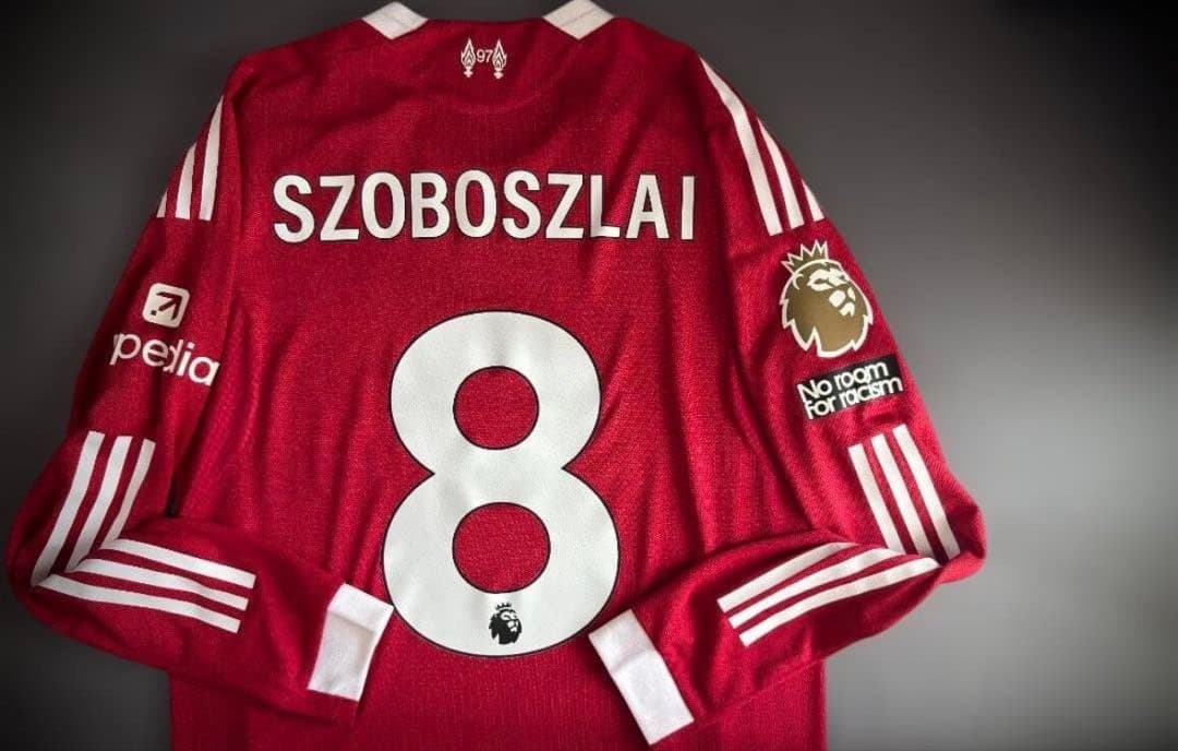 2025-26リヴァプール 8番Szoboszlaiロングスリーブユニフォーム