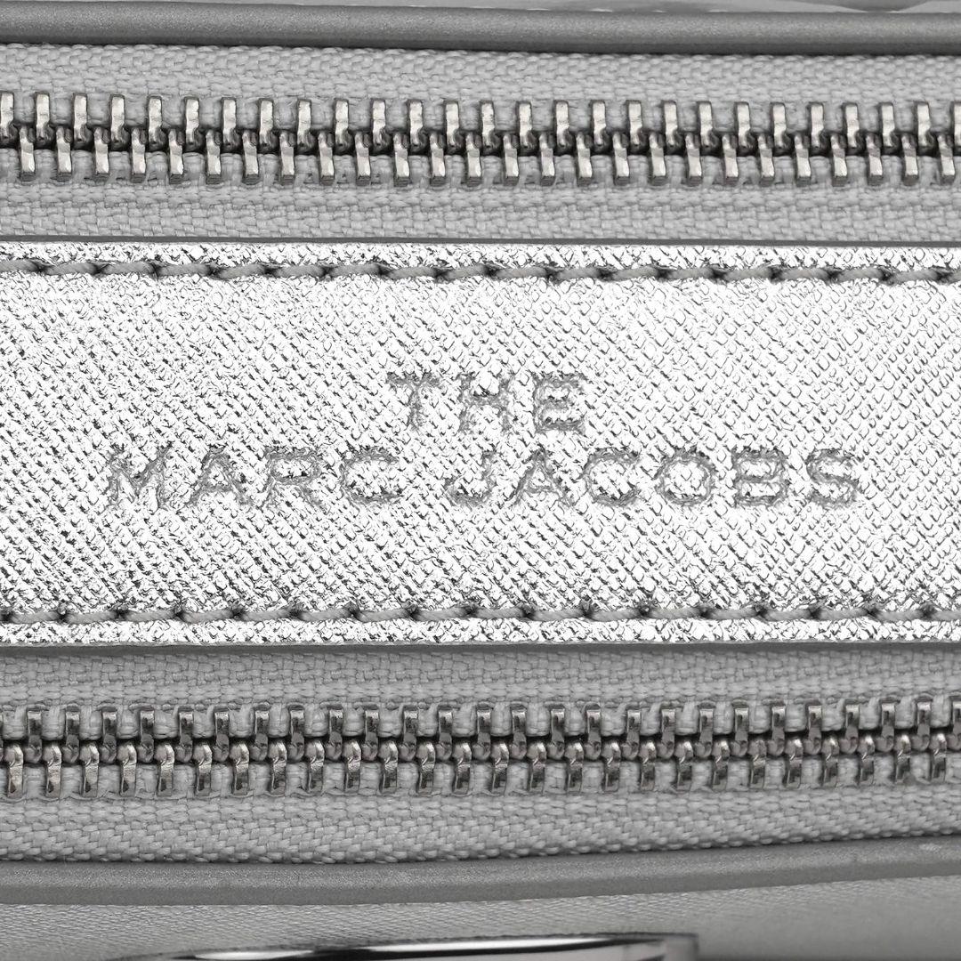 バッグ MARC JACOBS SNAPSHOT LLIC DTM SILVER