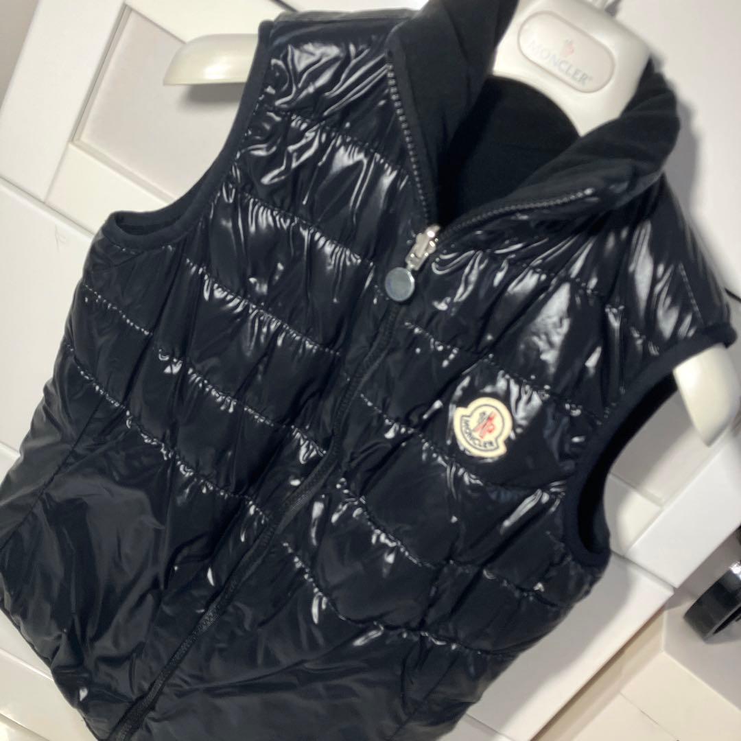 MONCLER リバーシブルダウンベスト