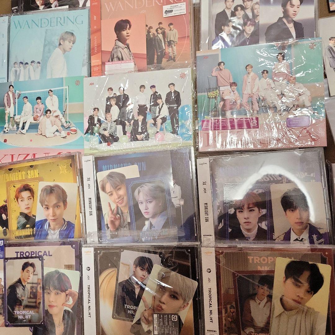 JO1、トレカ付、シングル&アルバムセット(ファンクラブ限定フォト&CD)新年値