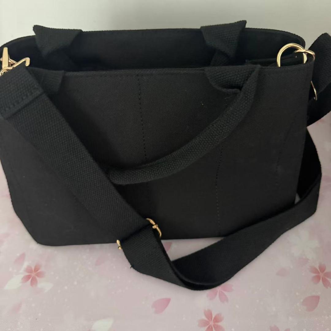 PRADA ブラック ショルダーバッグ サコッシュ