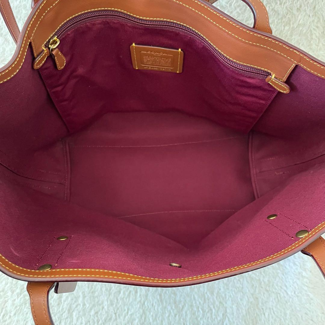 【美品】COACHトートバッグ シグネチャー 肩掛け ベージュ ターンロック