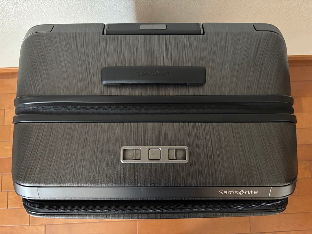 【新品未使用】サムソナイト ユニマックススピナー75