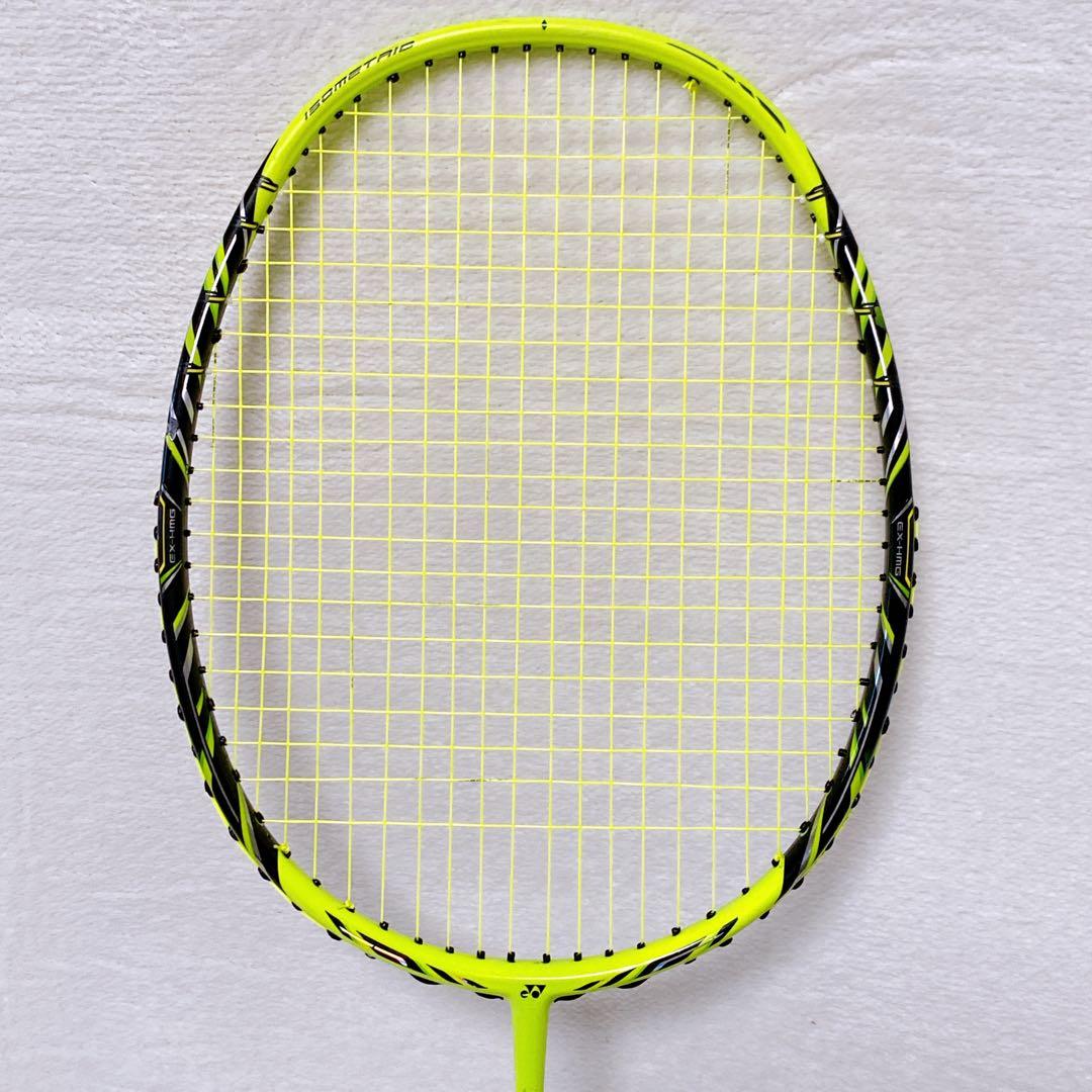 美品　YONEX　NANORAY Z-SPEED ナノレイZスピード