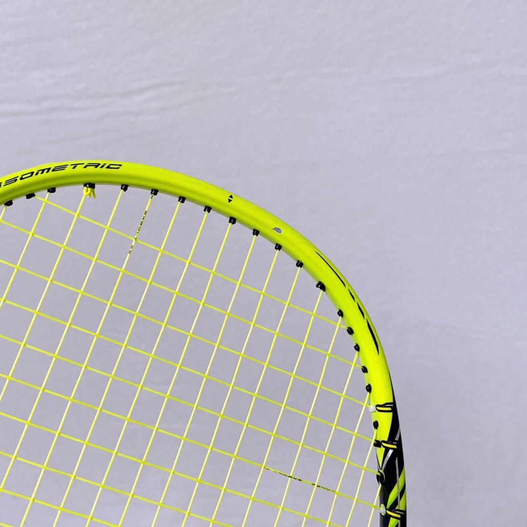美品　YONEX　NANORAY Z-SPEED ナノレイZスピード