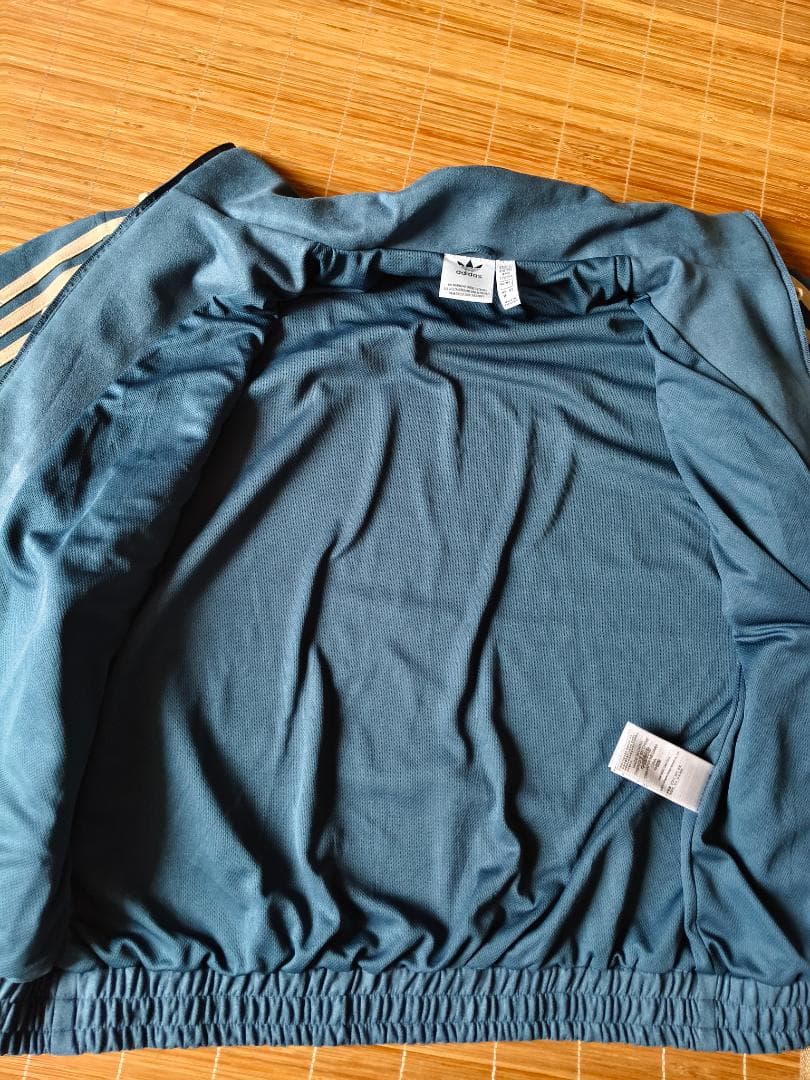 新品 アディダス 中国限定 蛇年トラックジャケット 青 サイズ S 1
