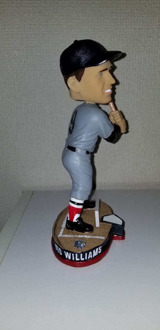 テッド・ウィリアムズ球場配布ボブルヘッド