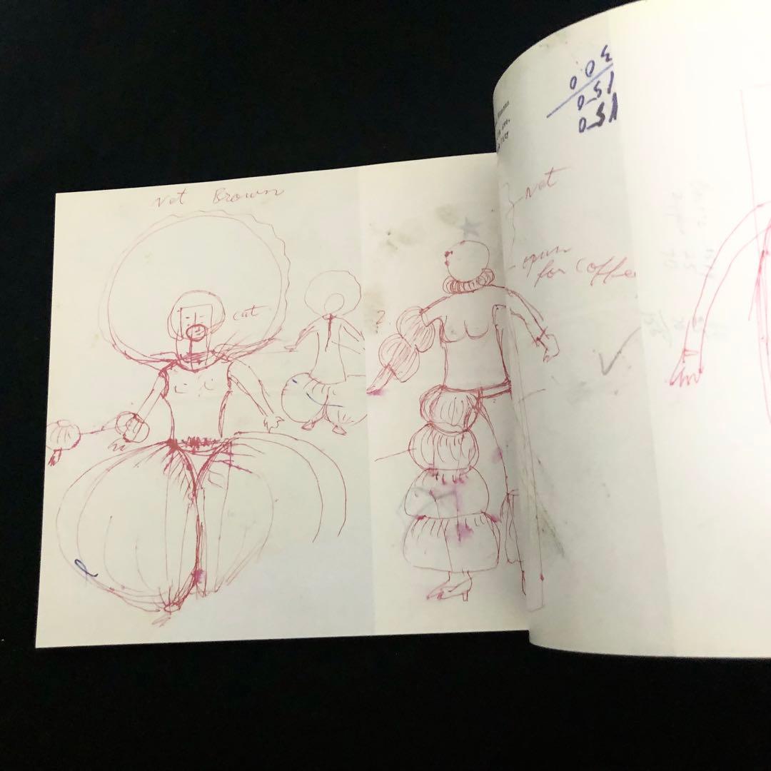 【草間彌生 サイン入】Yayoi Kusama Funiture by graf