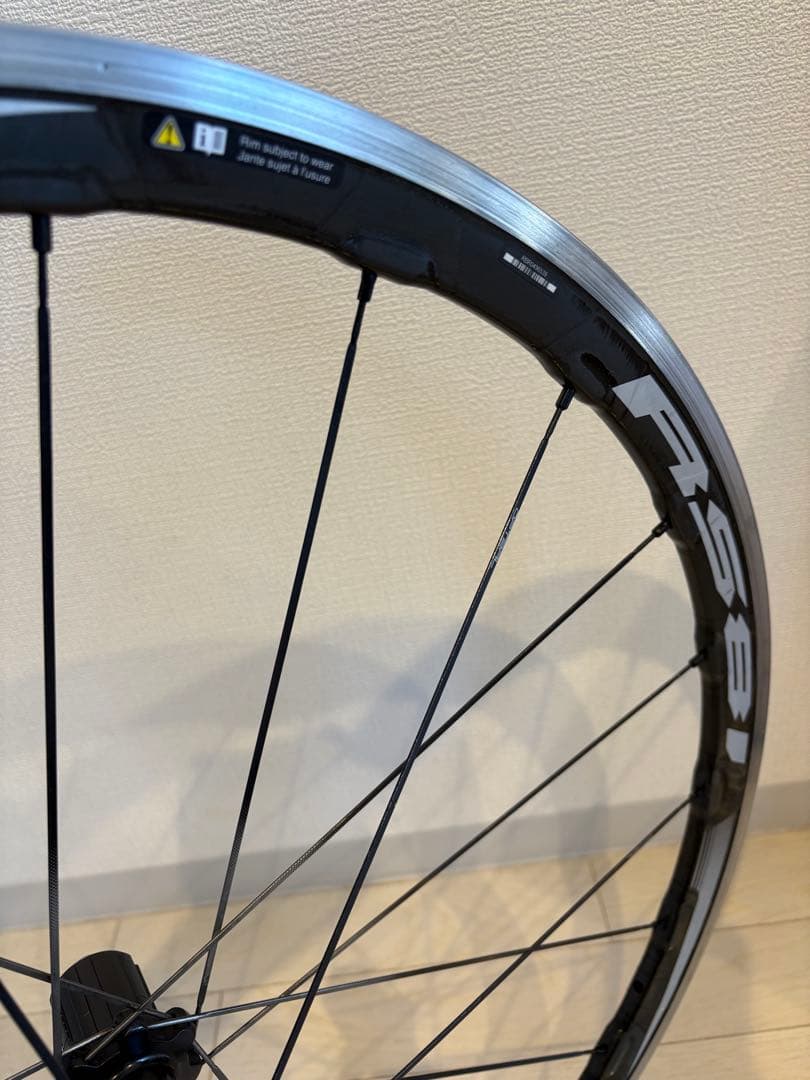 Shimano RS81 C35 リアホイールのみ