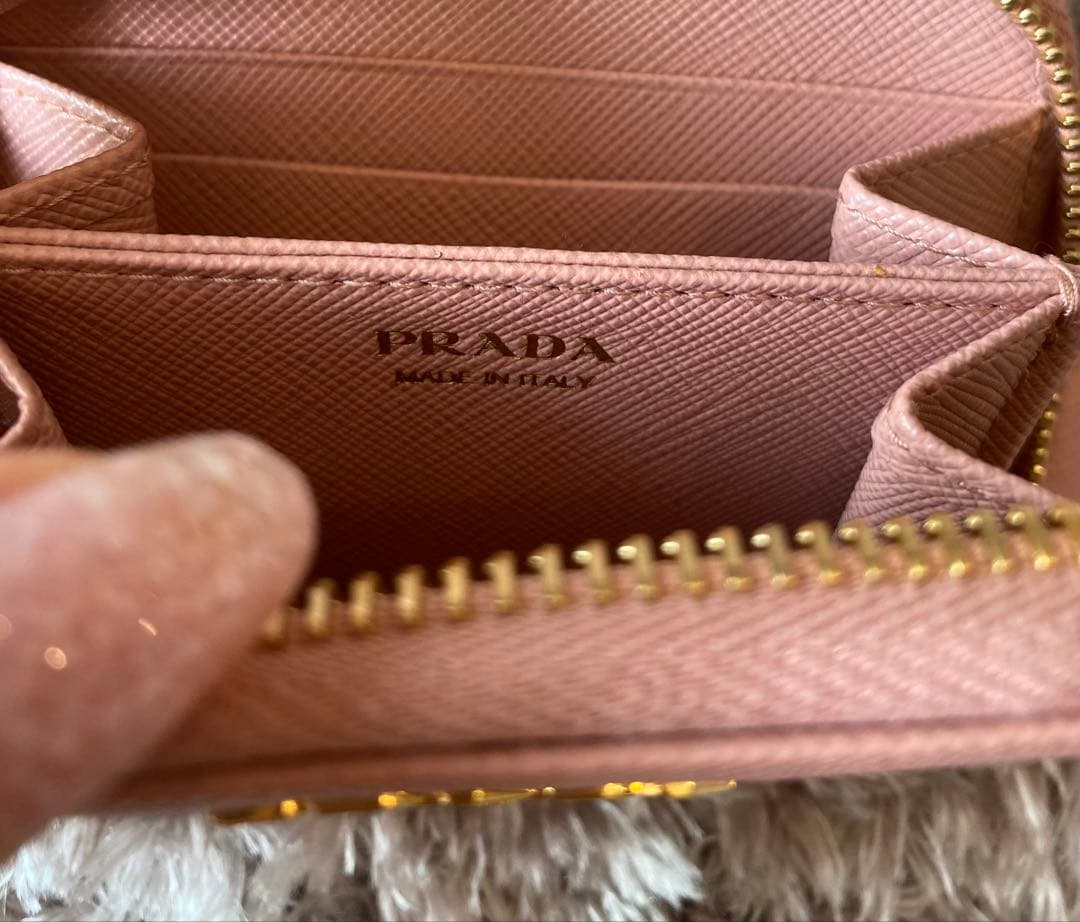 PRADA プラダ サフィアーノ　ケース　ピンク