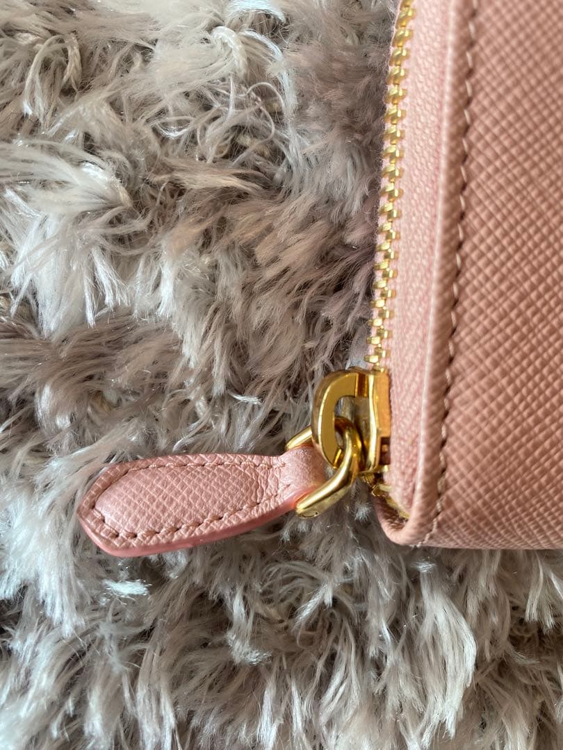 PRADA プラダ サフィアーノ　ケース　ピンク