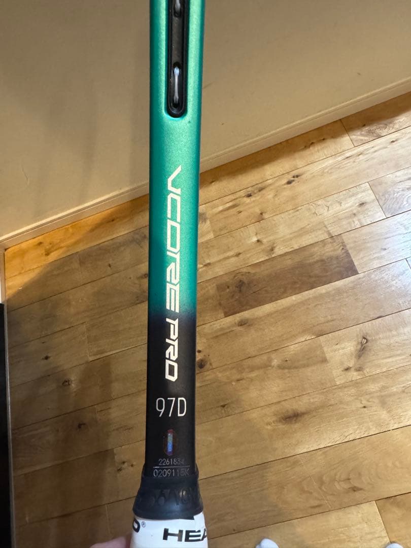 YONEX vコアプロ　97Ｄ　Ｇ2