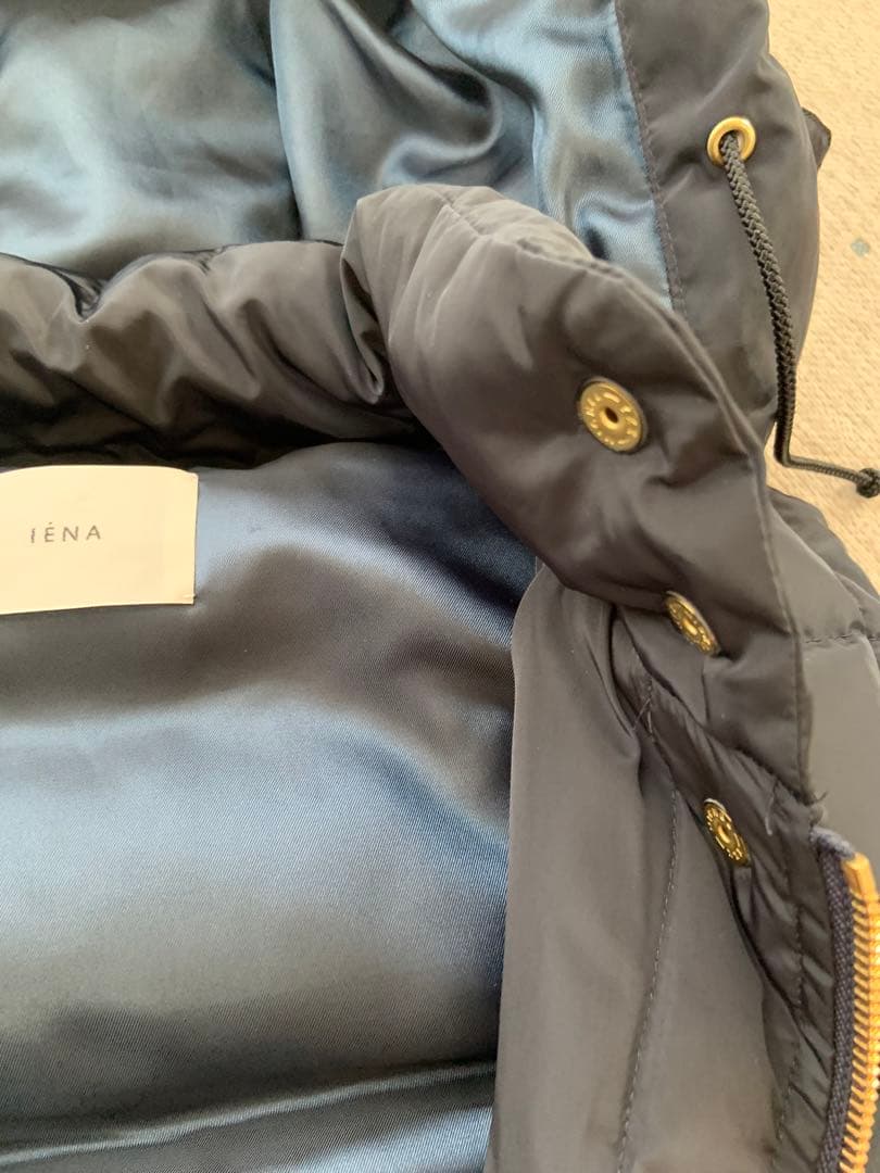 最終お値下げ！IÉNA フード付きネイビー ダウンベスト