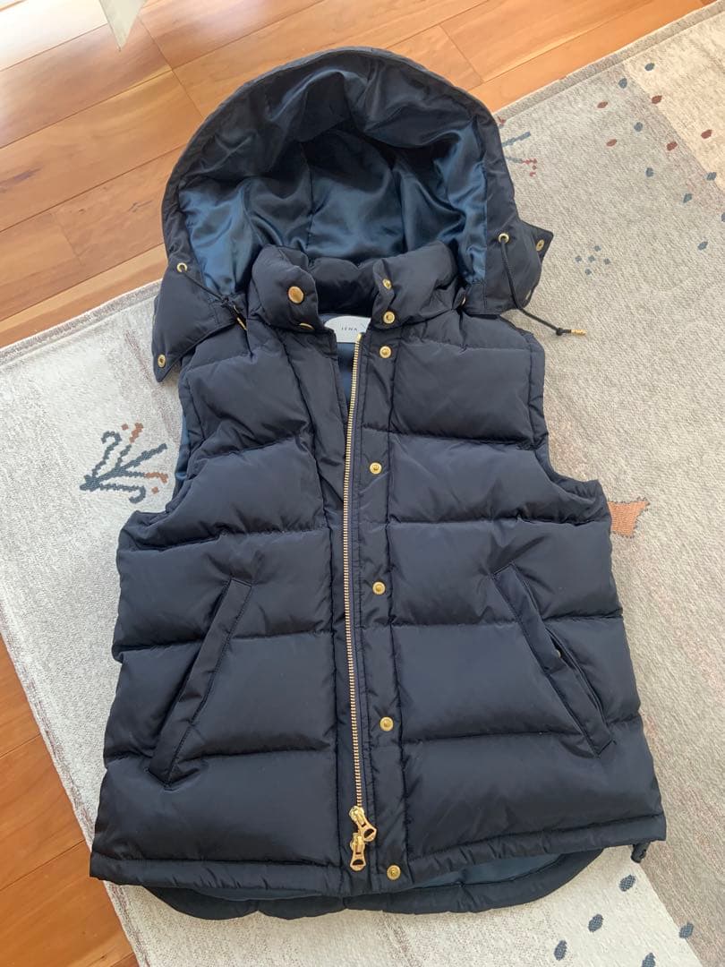最終お値下げ！IÉNA フード付きネイビー ダウンベスト