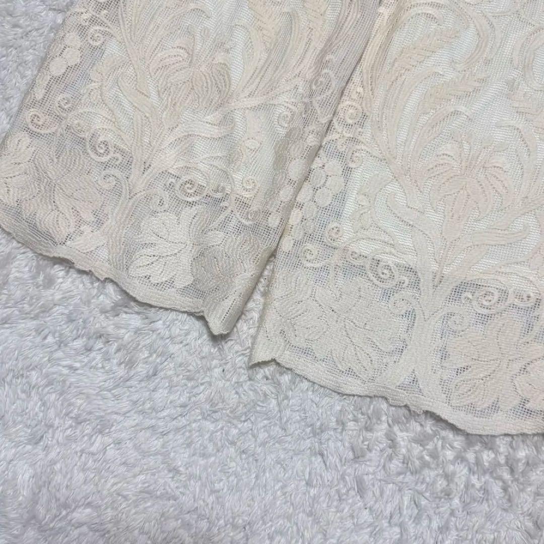 AMERI VINTAGE CHLOE V NECK ROMPERS 定価3.8