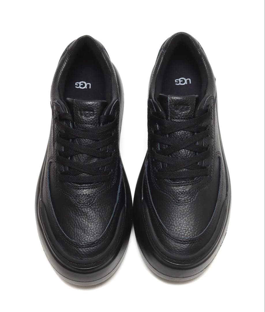 【未使用級】UGG アグ マリンメガレース　23センチ厚底スニーカー 黒 レザー