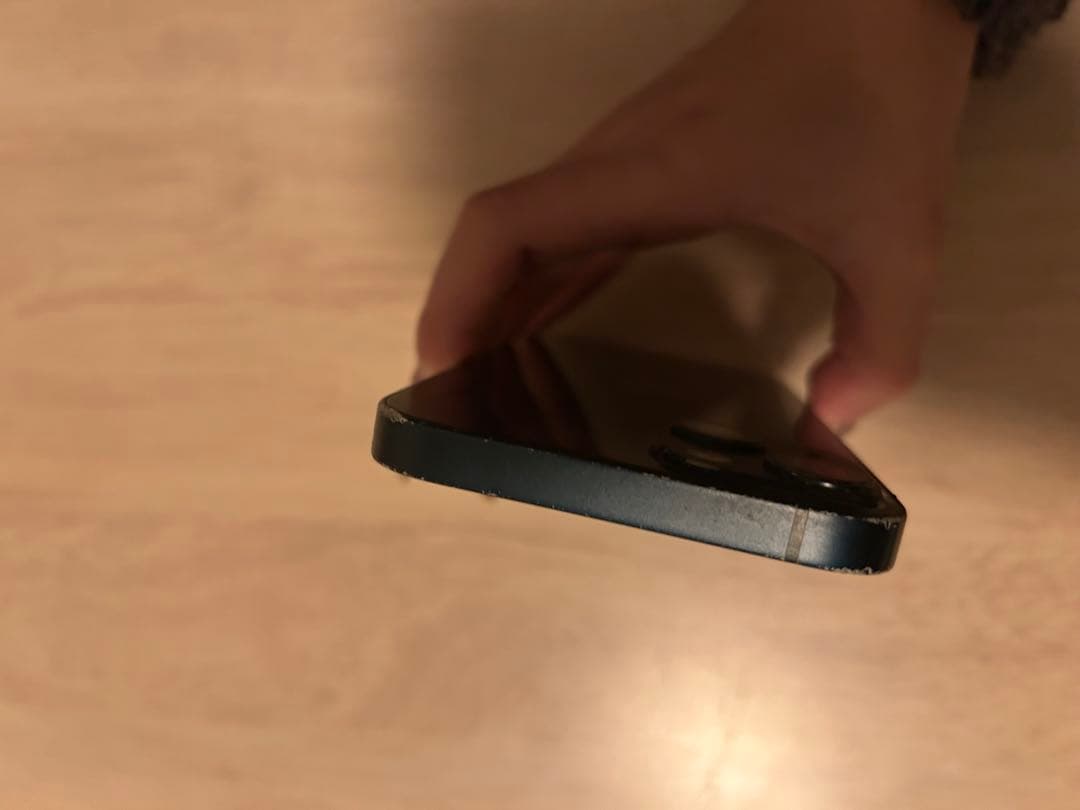 Apple iPhone 13 ブラック 本体