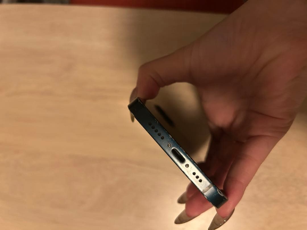 Apple iPhone 13 ブラック 本体