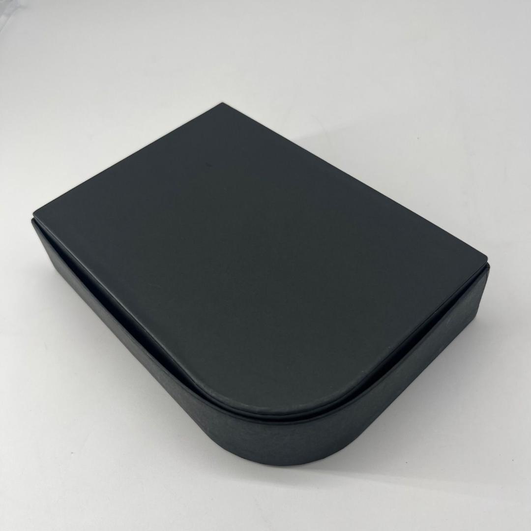 美品✨ヴァレクストラ レザー ケース ネイビー