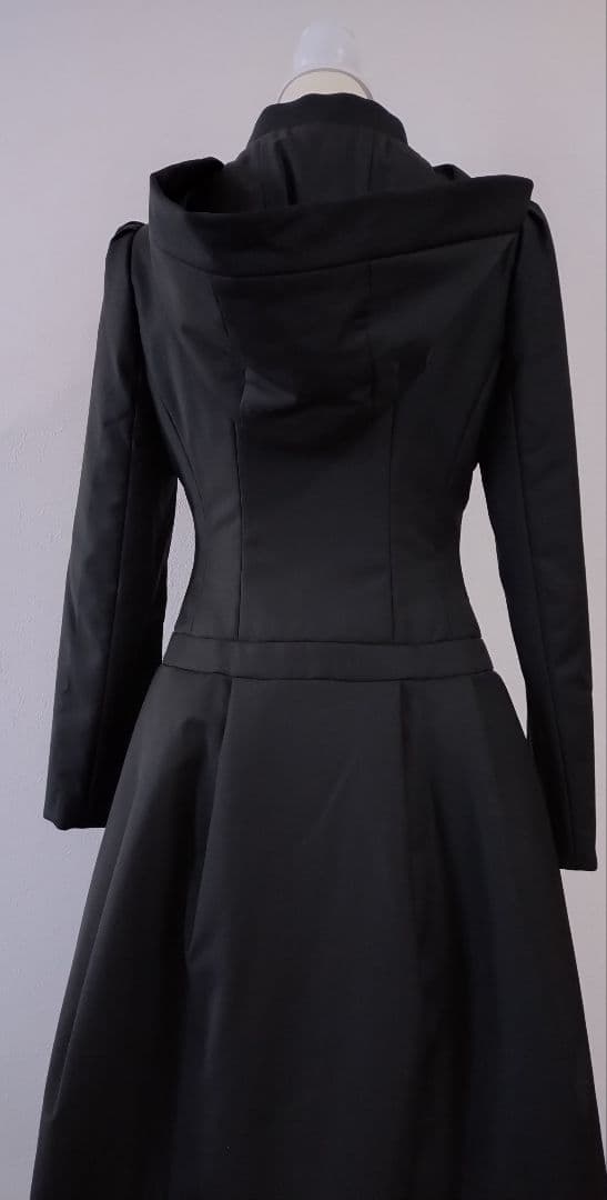 Rene ルネ　34 ブラック フード付き Aラインコート