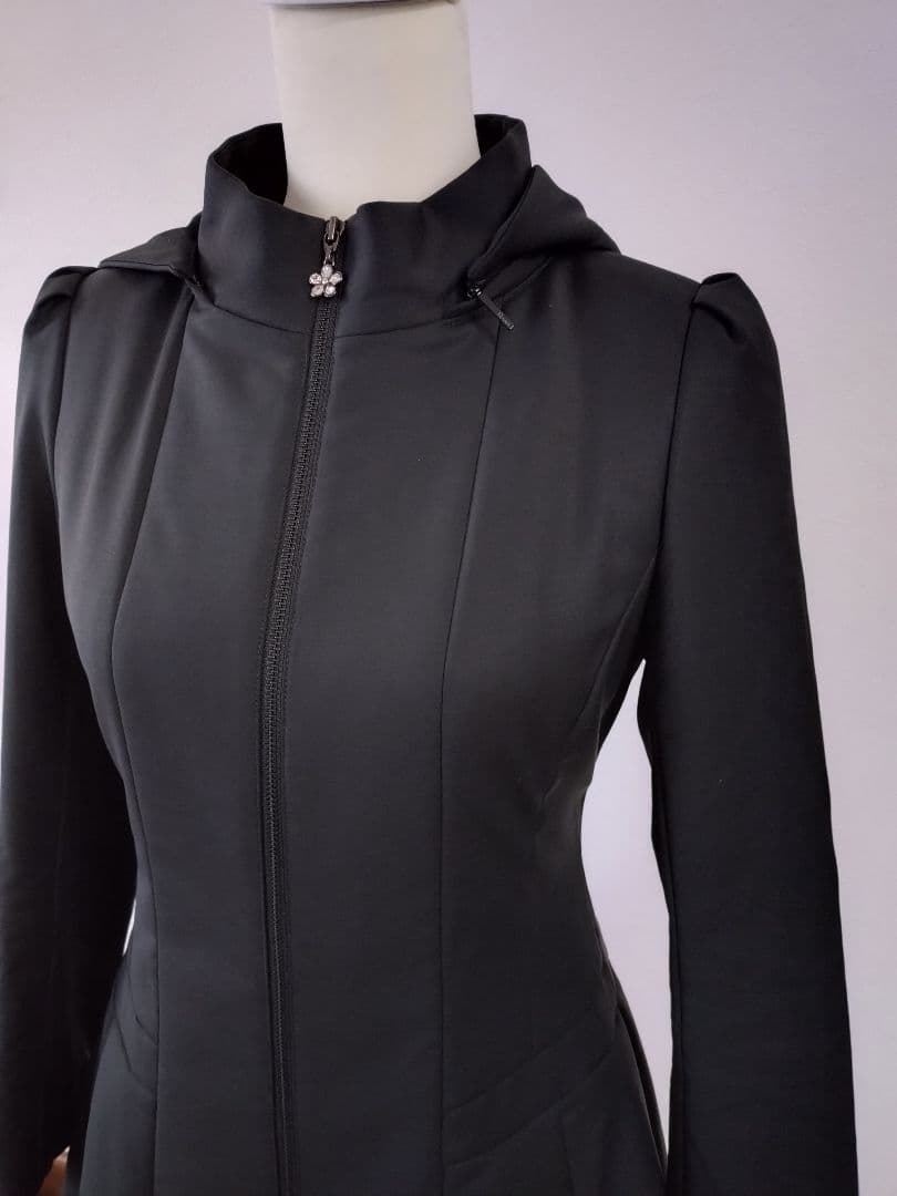 Rene ルネ　34 ブラック フード付き Aラインコート