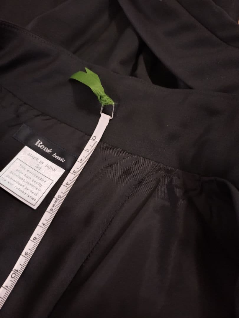 Rene ルネ　34 ブラック フード付き Aラインコート