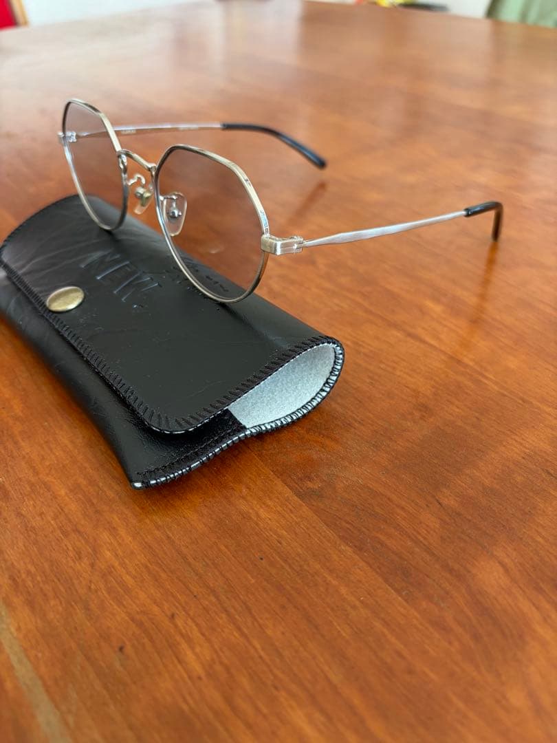 NEW. MAYAサングラスメガネ