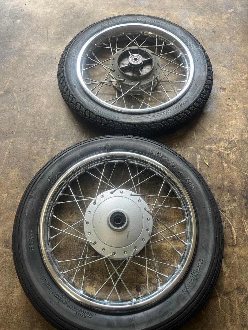 2.75-14 タイヤホイール　カブAA04 JA10 AA08 JA43 カブ