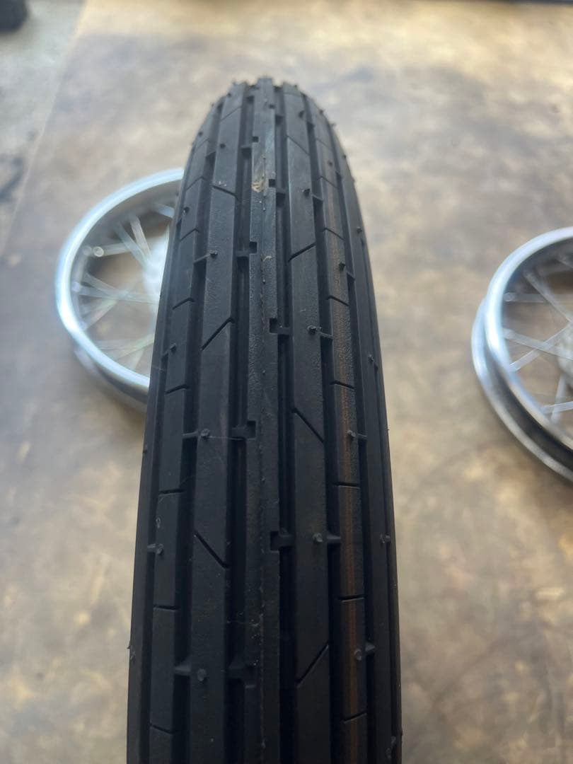 2.75-14 タイヤホイール　カブAA04 JA10 AA08 JA43 カブ