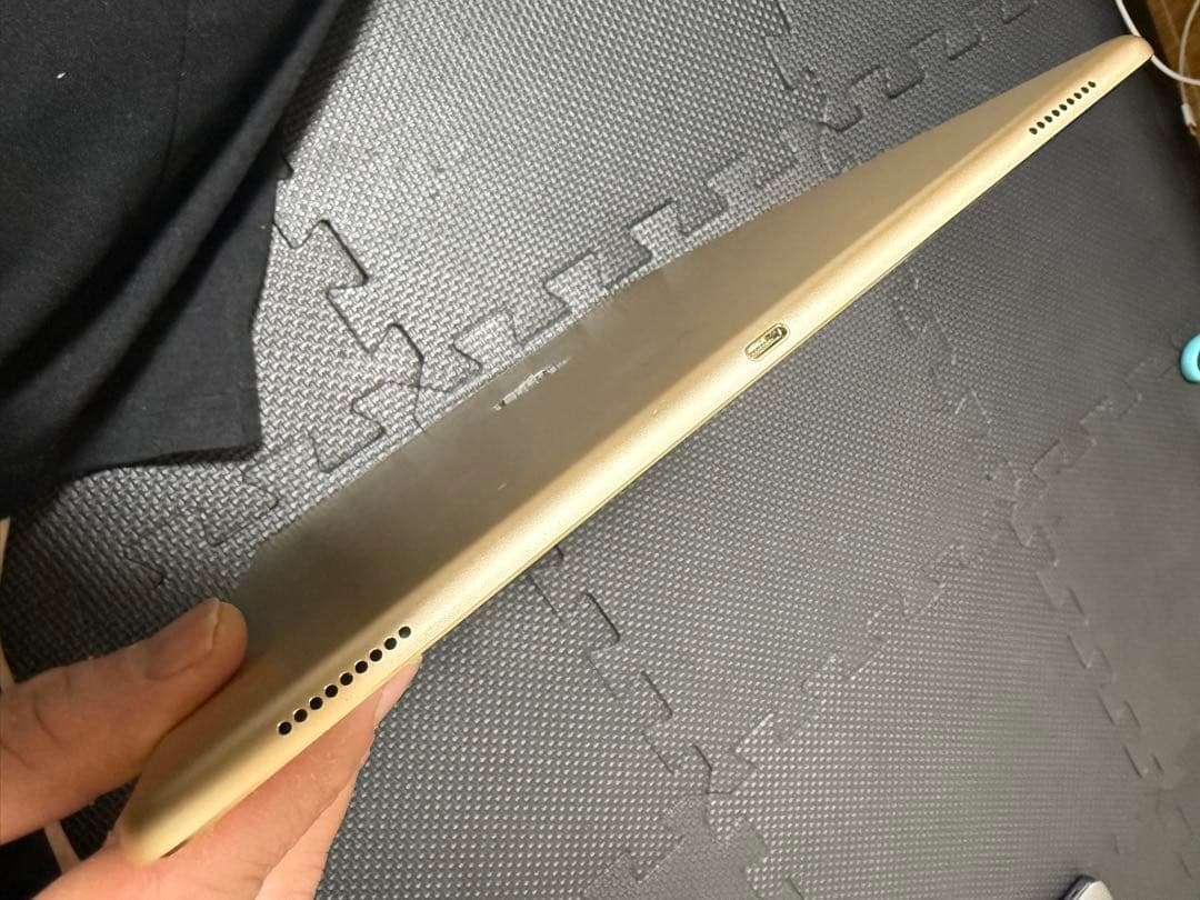 iPad Pro 12.9 128GBWi-Fi+Cellular Simフリー