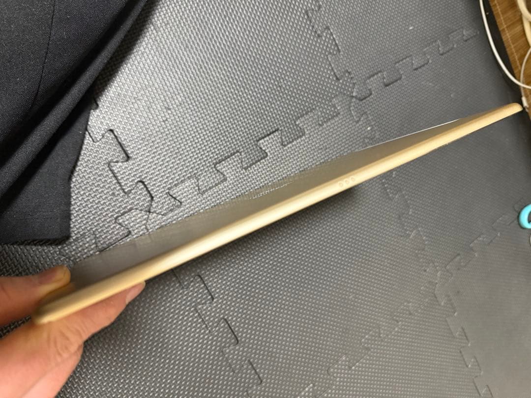 iPad Pro 12.9 128GBWi-Fi+Cellular Simフリー