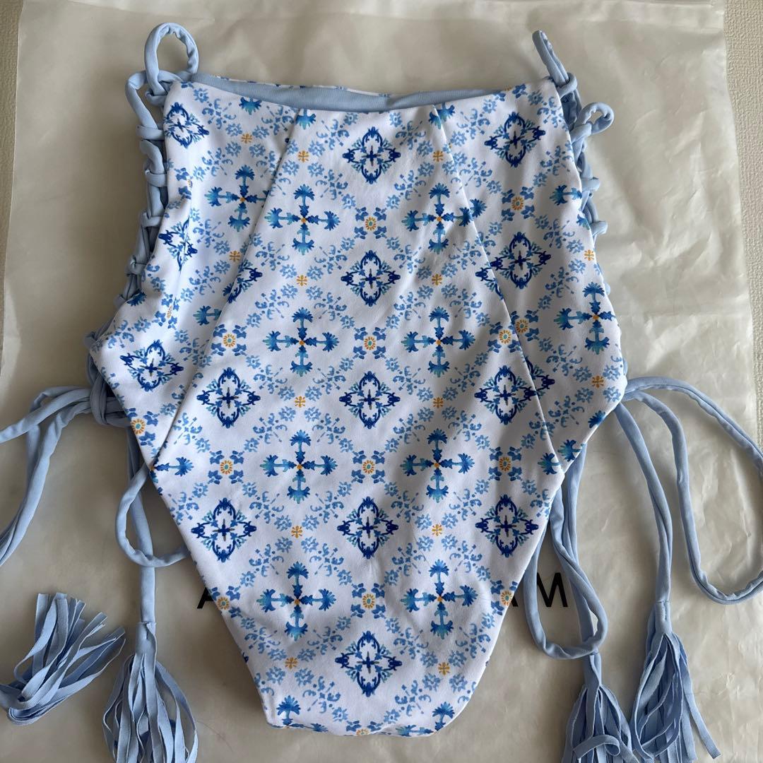 ALEXIA STAM フリルビキニセットアップ