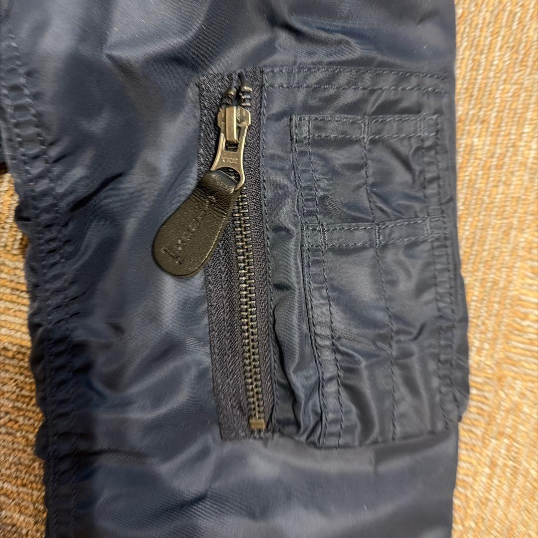 ジャケット・アウター AVIREX MA-1