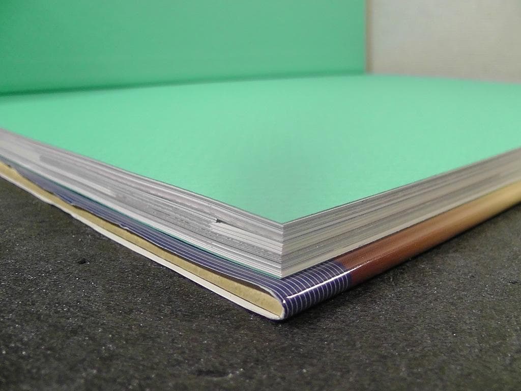 ギャラリー 宇治紬物語館 昭和後期の織物 系譜とチカラ 1958-1989 図録