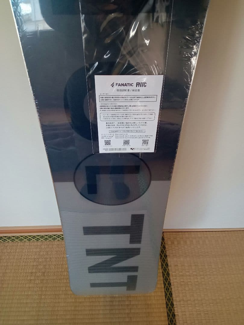 FNTC✰スノーボード✰TNT（L）Black 153cm✰未使用