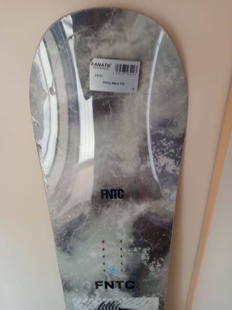 FNTC✰スノーボード✰TNT（L）Black 153cm✰未使用