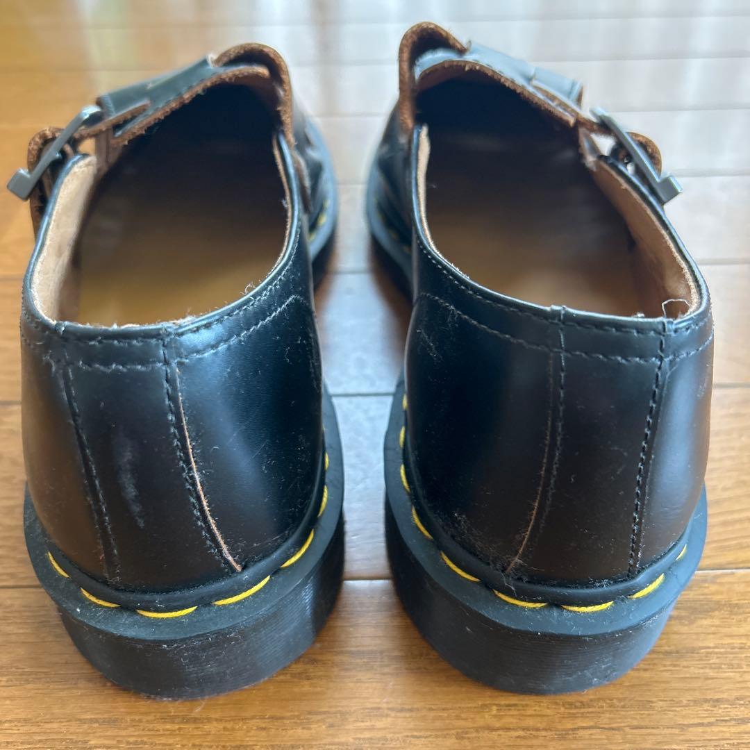 未使用に近い　Dr. Martens ブラックサンダル