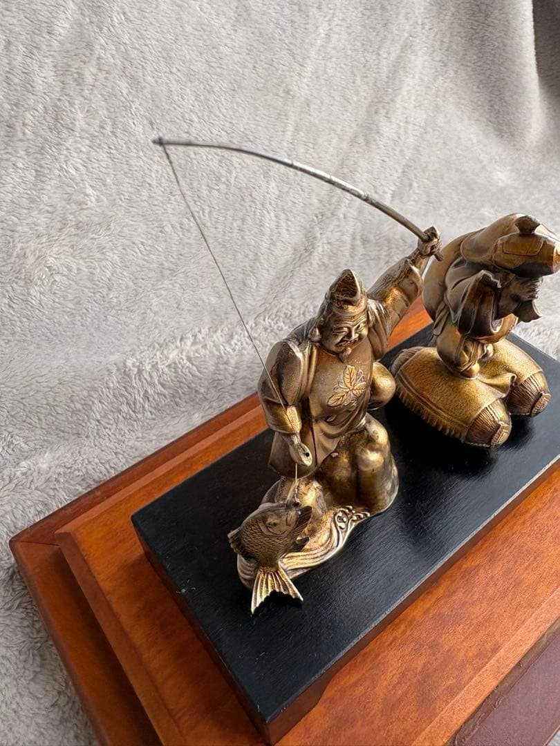 純銀製 恵比寿 大黒天 置物 木箱、ガラスケース付き