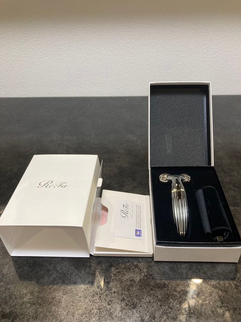 新品未使用　ReFa CARAT FACE （リファカラットフェイス）美顔ローラ