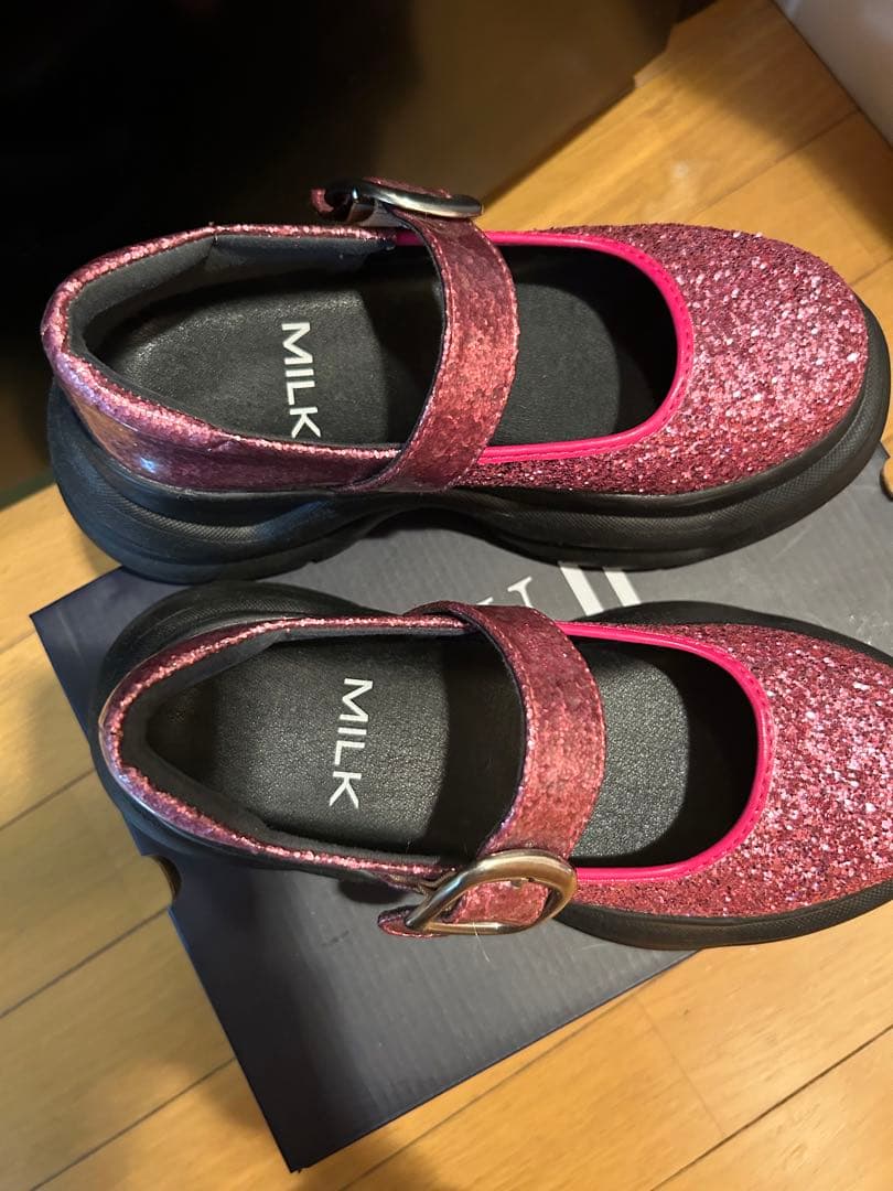 MILK 靴 ピンク Babyシューズ ストラップシューズ