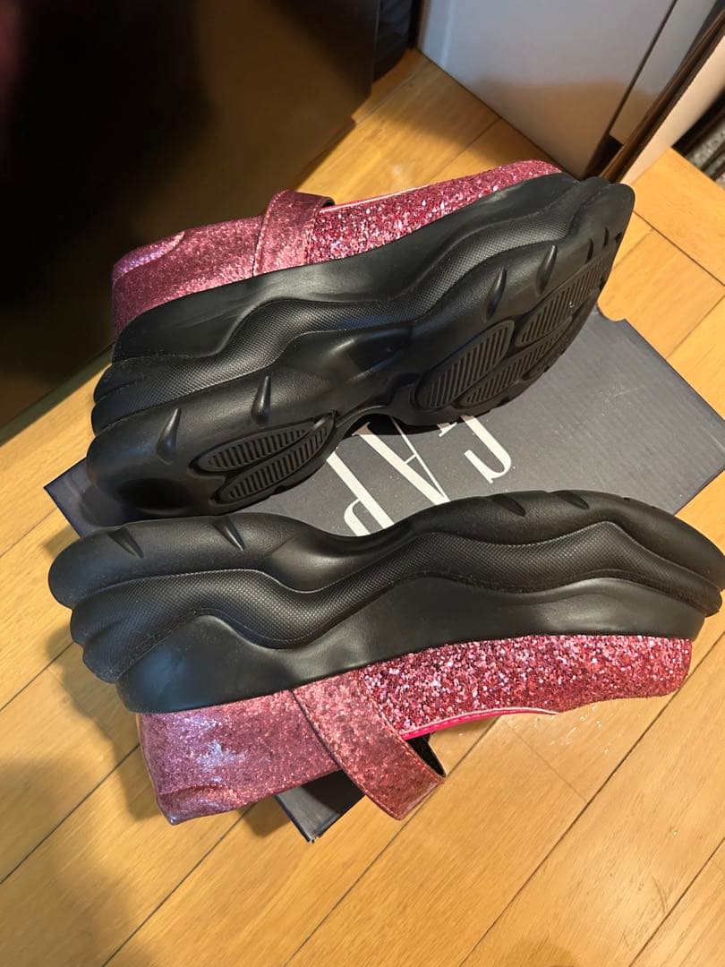 MILK 靴 ピンク Babyシューズ ストラップシューズ