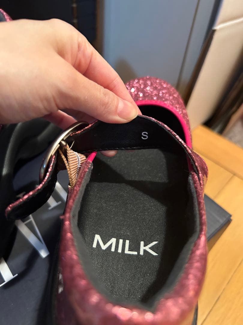 MILK 靴 ピンク Babyシューズ ストラップシューズ