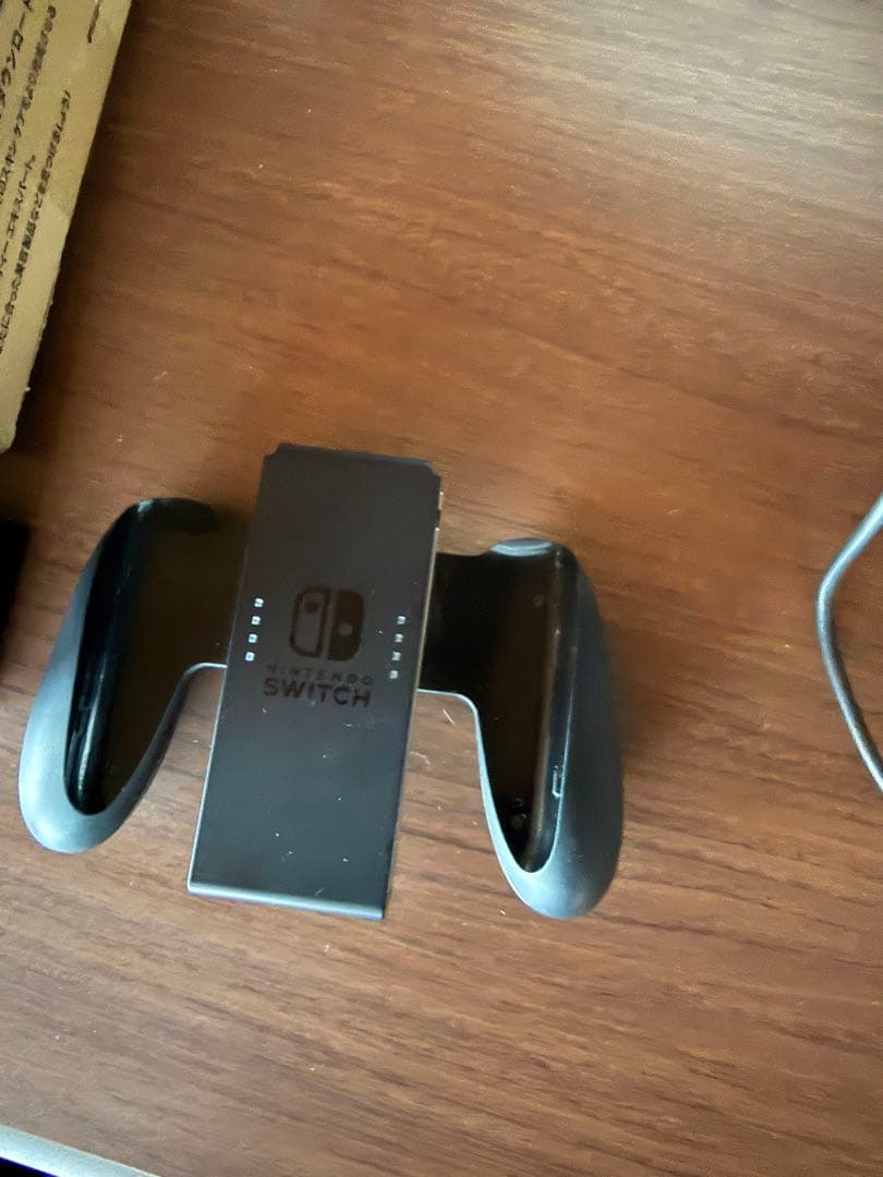 美品)Nintendo Switch本体、プロコントローラー、携帯用ケースセット