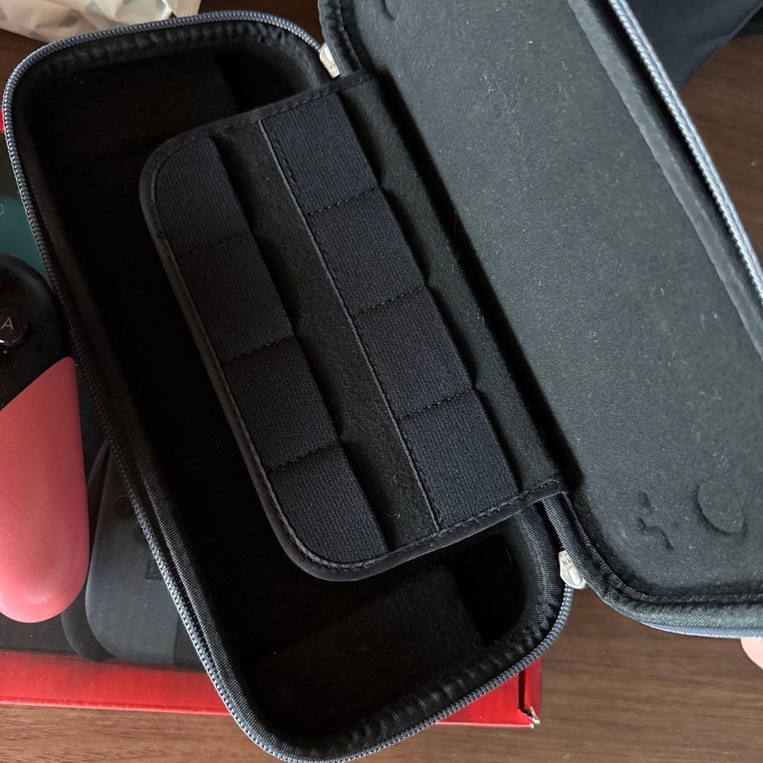 美品)Nintendo Switch本体、プロコントローラー、携帯用ケースセット