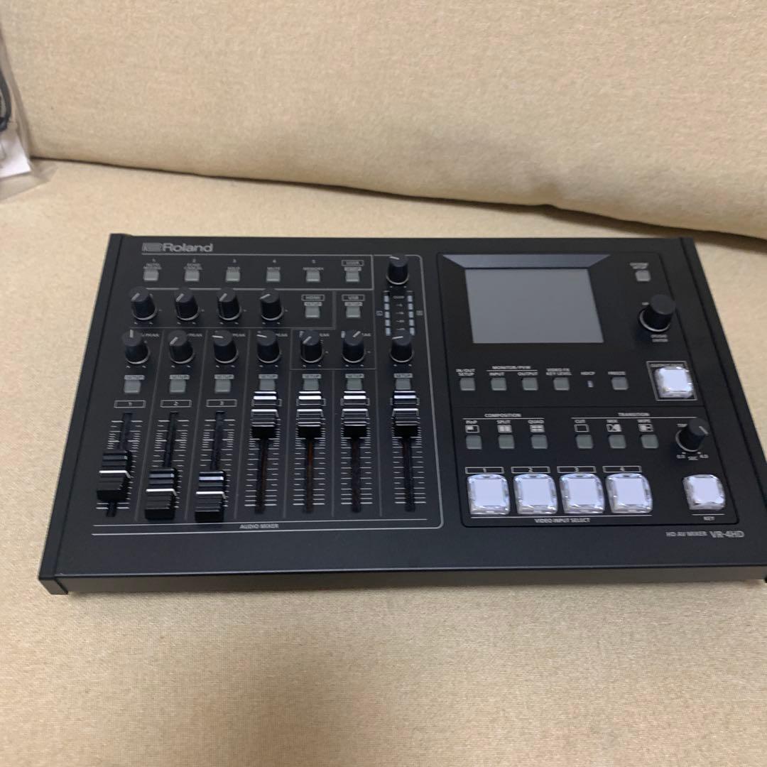 Roland ローランド HD AV Mixer VR-4HD